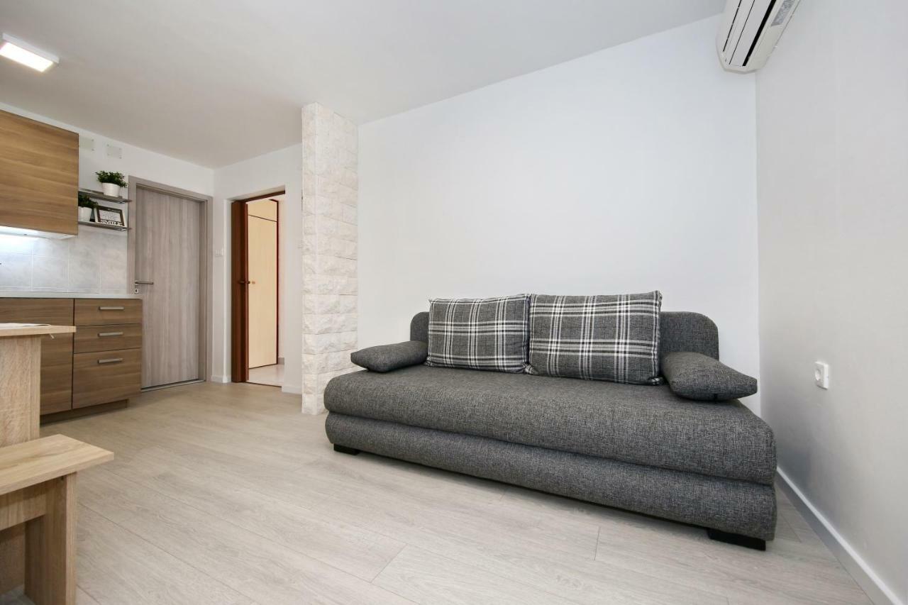 Antonio Apartman *
